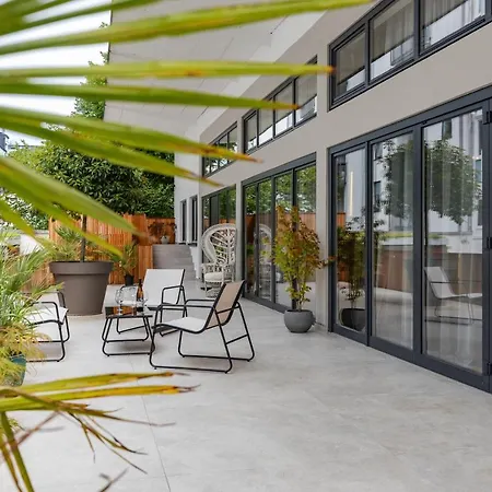 Prime - Luxus Loft Mit Whirlpool, Sauna, Klima Und Parken * Munich