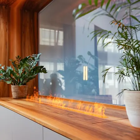 Prime - Luxus Loft Mit Whirlpool, Sauna, Klima Und Parken