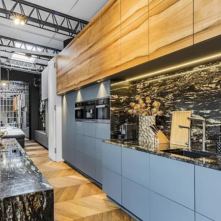 Prime - Luxus Loft Mit Whirlpool, Sauna, Klima Und Parken Lägenhet München