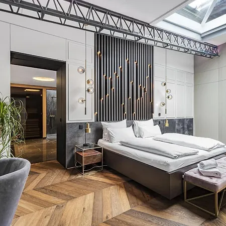 Prime - Luxus Loft Mit Whirlpool, Sauna, Klima Und Parken Lägenhet München